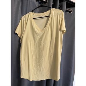 No boundaries woman’s tee